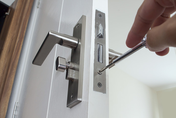 Our local locksmiths are able to repair and install door locks for properties in Middlesbrough and the local area.